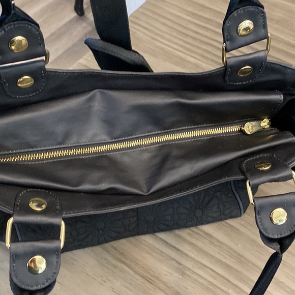 PETUNIA PICKLE BOTTOM BLACK CARRYALL - Picture 14 of 17